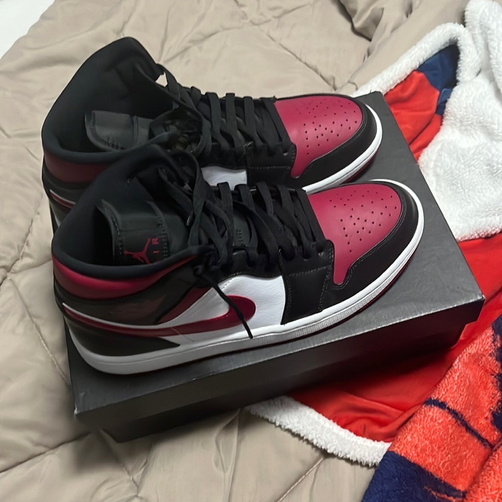 Jordan 1